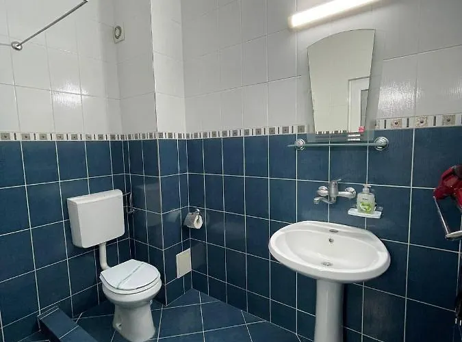 Senator 1 بيت ضيافة